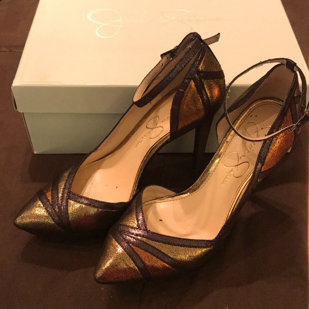 Gold Metalic heels